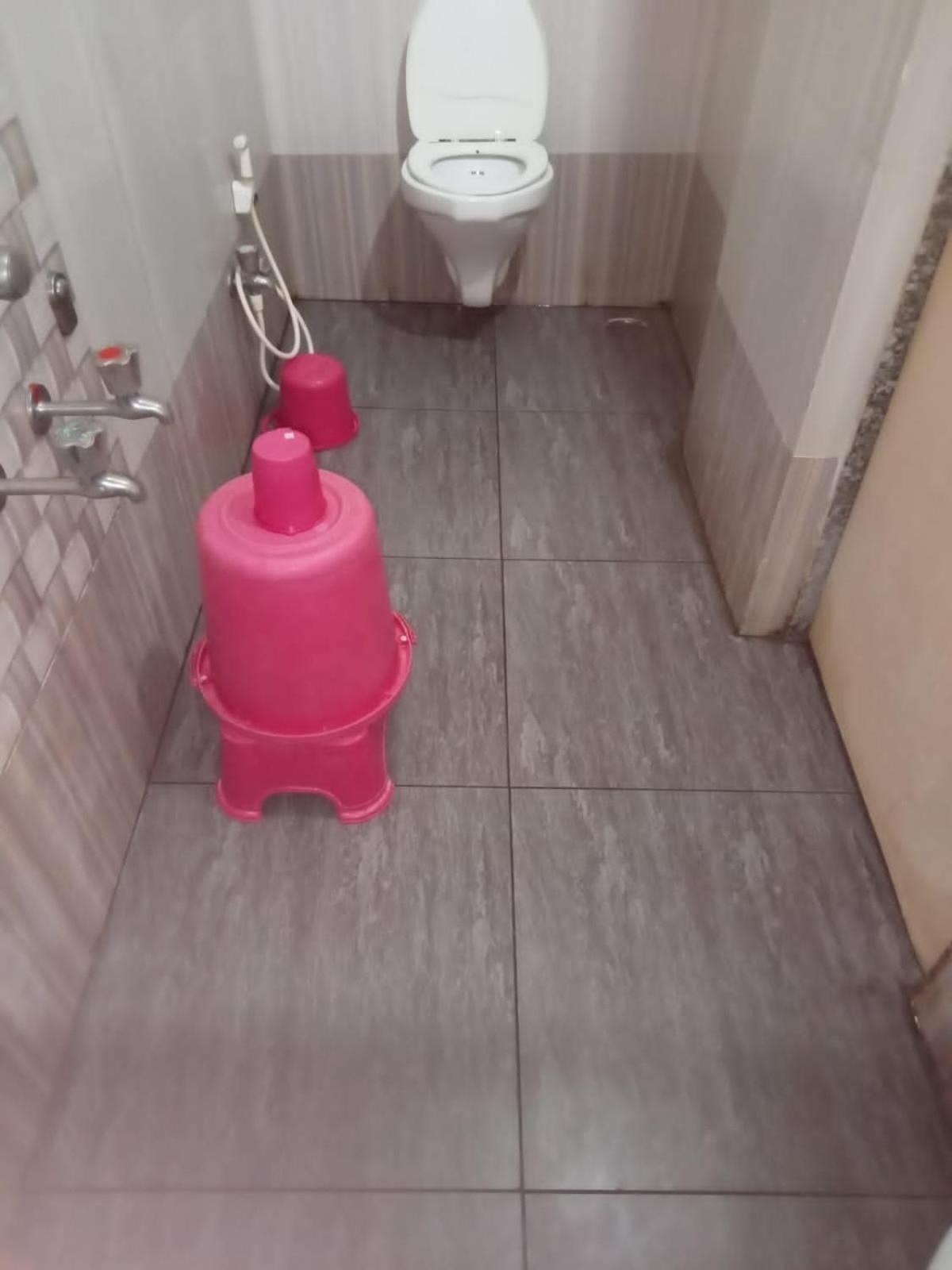 Hotel Yogiraj 舍地 外观 照片