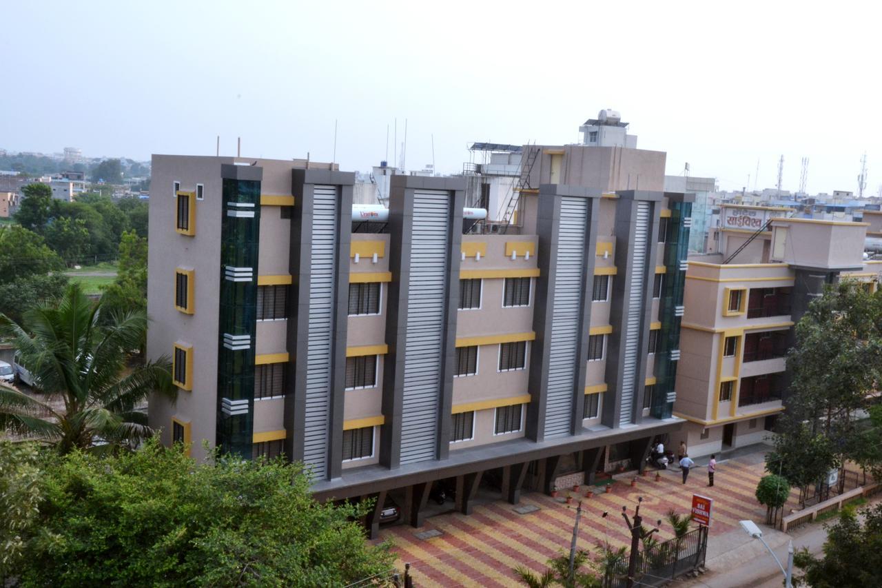 Hotel Yogiraj 舍地 外观 照片